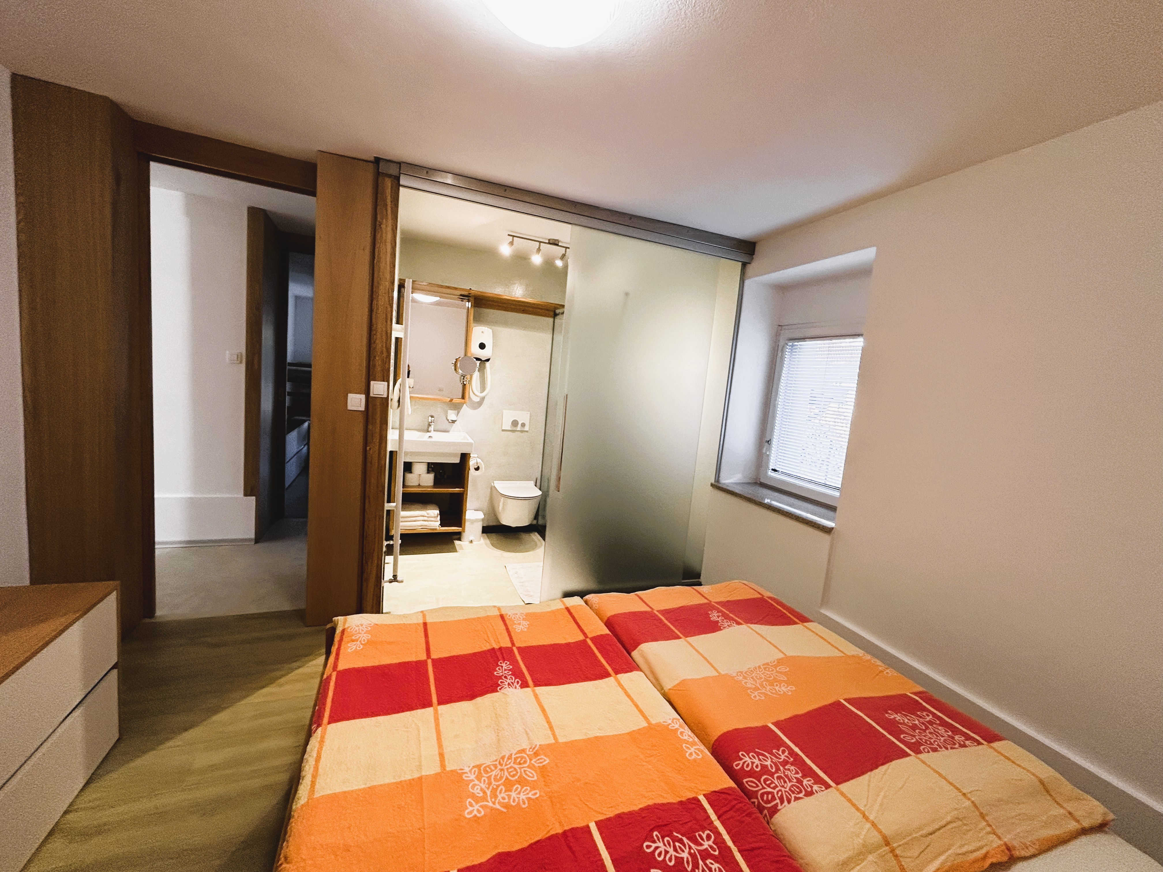 Apartmaji__Mrakic_Spalnica_za_2